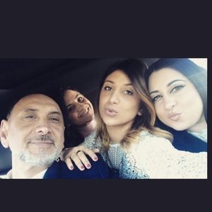 Meet your Posher, Lino